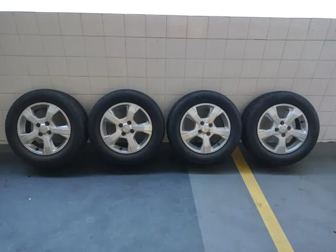 Rodas originais Prisma 2019
