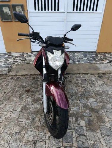 Fazer 250, vendo ou troco !