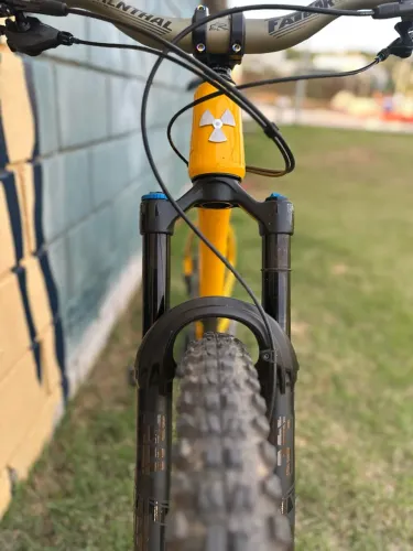 Suspensão Fox 34 140mm grip 2