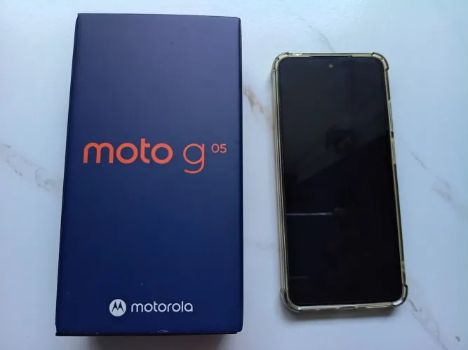 Celular Motorola Moto G05 Semi Novo 
