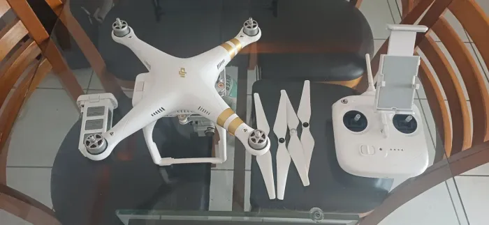 DRONE DJI PHANTOM 3 SE