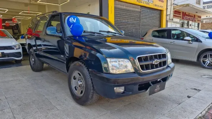 Chevrolet S10 Blazer DLX 2.4 MPFI 128cv 4P 2004
