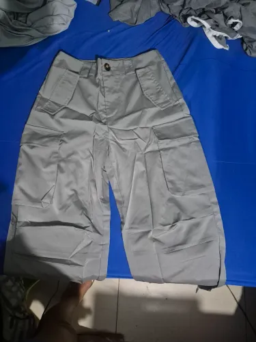 Vendo calça cargo com bolso