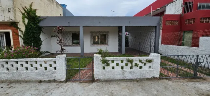 Alugo casa no cassino