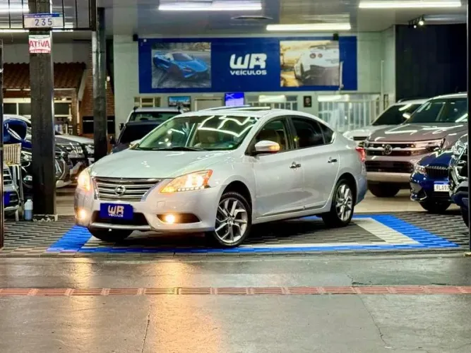 Nissan Sentra Unique 2.0 Flex Fuel 16V Aut. 2016