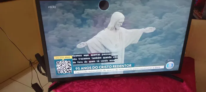 Vendo TV 32 polegadas nao é smart