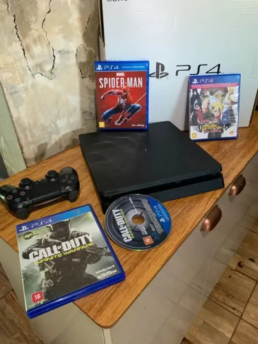 Vendo ps4 Slim