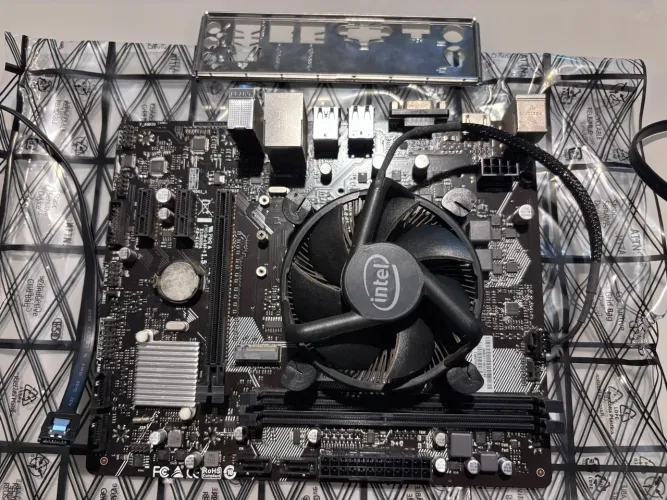 Processador i3-10105F + Placa Mãe H410 MH S2 (Biostar)