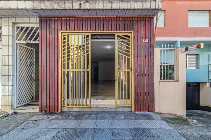 Loja na Rua Gama Cerqueira, 531 - loja 1  84 m²
