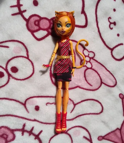 toralei ghouls alive monster high 