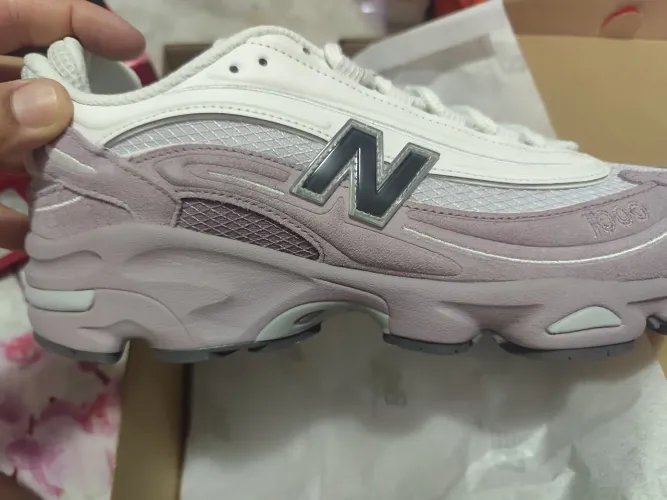 Tênis New balance 1000