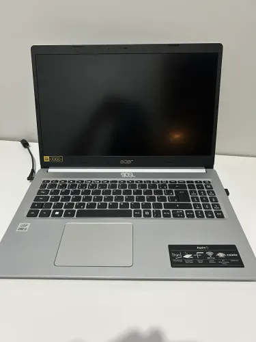 Vendo Notebook Acer Aspire 5