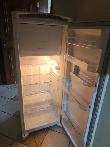 Geladeira Frost Free 342 litros Consul Facilite