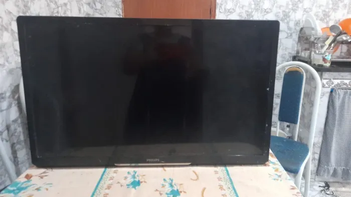 TV Philips 32? LED Full HD - Modelo 32PFL4017G/78