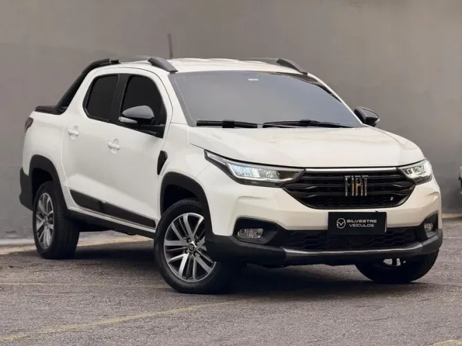 Fiat Strada Working 1.5 MPI 8V CE (álcool) 2025