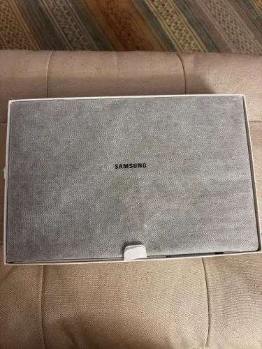 Tablet Samsung Galaxy A9+ (nunca usado)