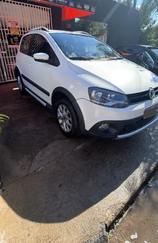 Volkswagen Crossfox 1.6 MI Total Flex 8V 5P 2013