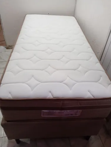 Venda de 01 cama solteirão