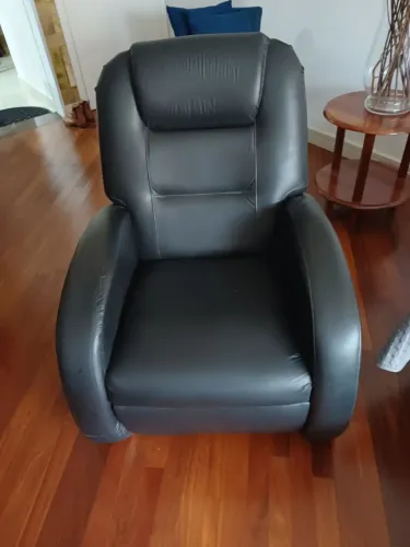 Poltrona reclinável não automática 