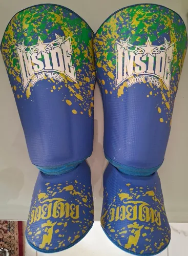 Caneleira Inside Back Sports Muay Thai - Tamanho P - Brasil - Muito conservada