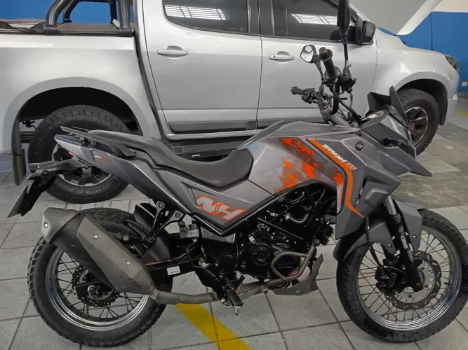 Moto Dafra Nh190