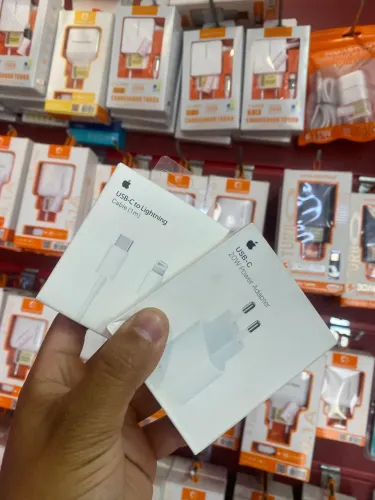 Carregador de iPhone completo