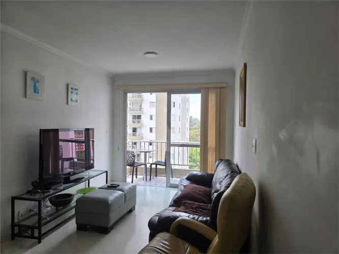 Apartamento à venda com 3 quartos, sendo 1 suíte, no condomínio Forest Hills Park, São Pau