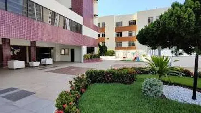 Condomínio ícone Residence apto em andar alto [22576]