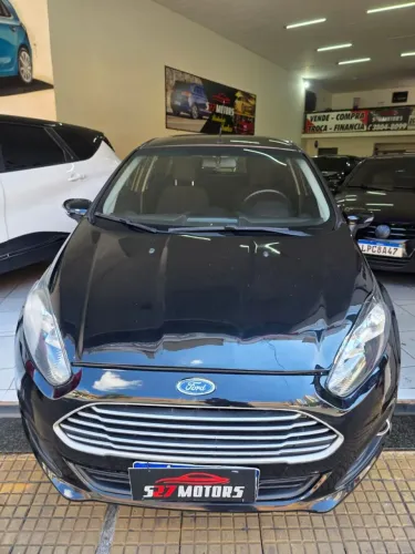 Ford Fiesta 1.6 16V Flex Aut. 5P 2016