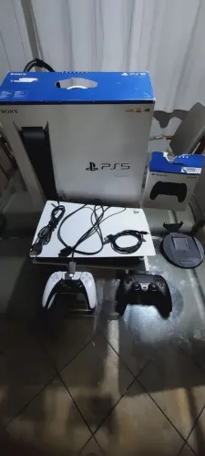 Ps5 standart semi novo mídia digital e física 