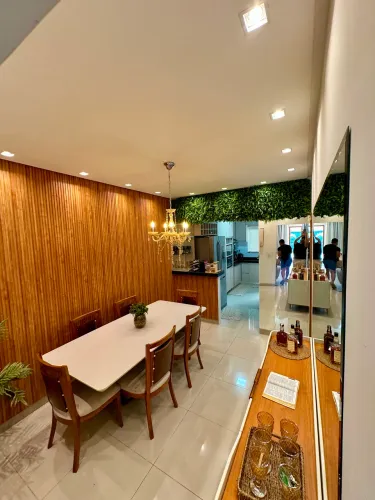 Casa à Venda no Moinho dos Ventos em Goiânia 3 Quartos, 1 Suíte
