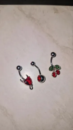 Piercing de umbigo aço inoxidável 75,00 cada