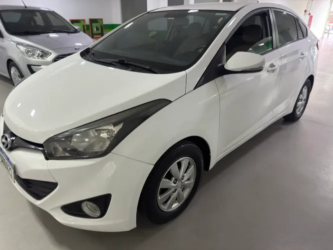 Hyundai HB20S C.plus/c.style1.0 Flex 12V Mec. 4P 2015