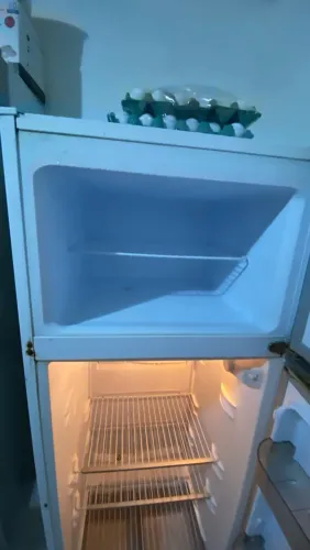 Vendo duas geladeiras gelando