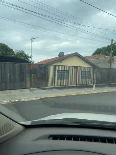 Casa a venda centro