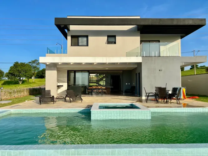 ESPETACULAR CASA COM 7 QUARTOS NO CONDOMINIO CAMPOS DE SANTO ANTONIO 2 EM ITU SP