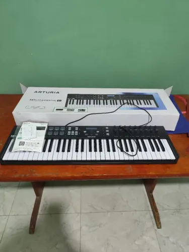 Teclado Arturia keylab essencial 61