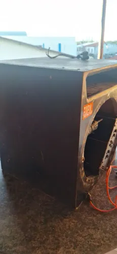 Caixote pra alto falante de 12