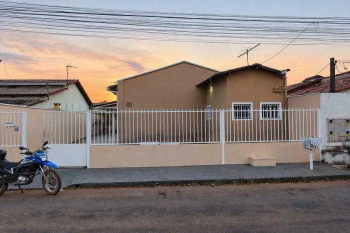 Sala Comercial para Venda em Palmas, Plano Diretor Sul, 1 dormitório, 2 banheiros