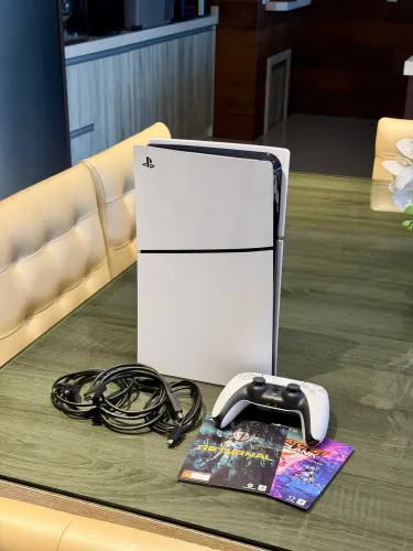 Ps5 slim 1tb com 1 controle e 2 jogos
