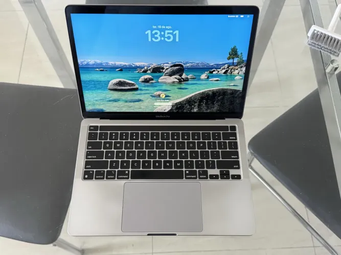 Macbook Pro M1 13' - 16GB de RAM - 1TB - Defeito na placa Wi-Fi