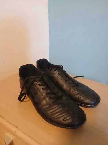 Chuteira umbro