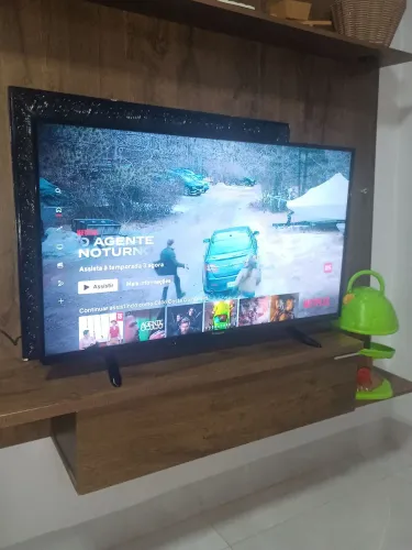 Smart TV Panasonic 40" + Painel grande 1,50 por 1,50