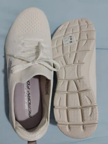 Tênis feminino