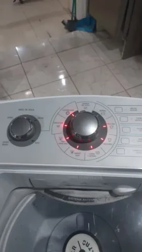 Vendo 01 máquina Colormaq funcionando perfeitamente todas as funções entrego sem taxa 
