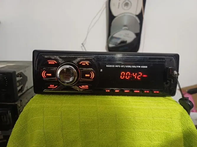 First option ( Reprodutor de mídia USB FM e Bluetooth)