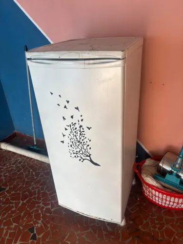 Freezer vertical funcionando