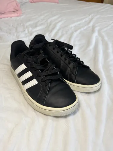 Tênis Adidas Preto