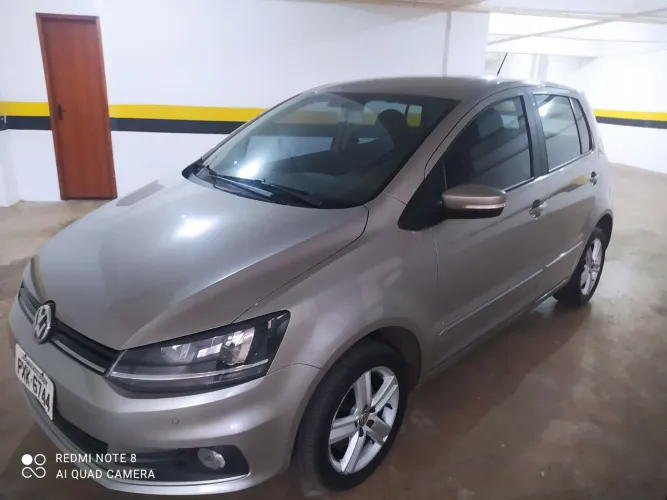 Volkswagen Fox Comfortline 1.6 Flex 8V 5P 2016