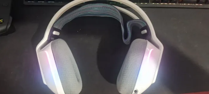Fone Logitech G733 Leia o Anúncio!